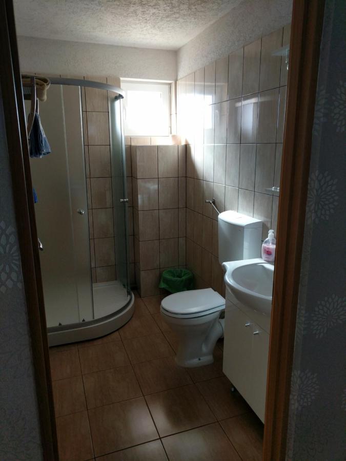 Pensiunea Vladut Timişoara Exteriör bild